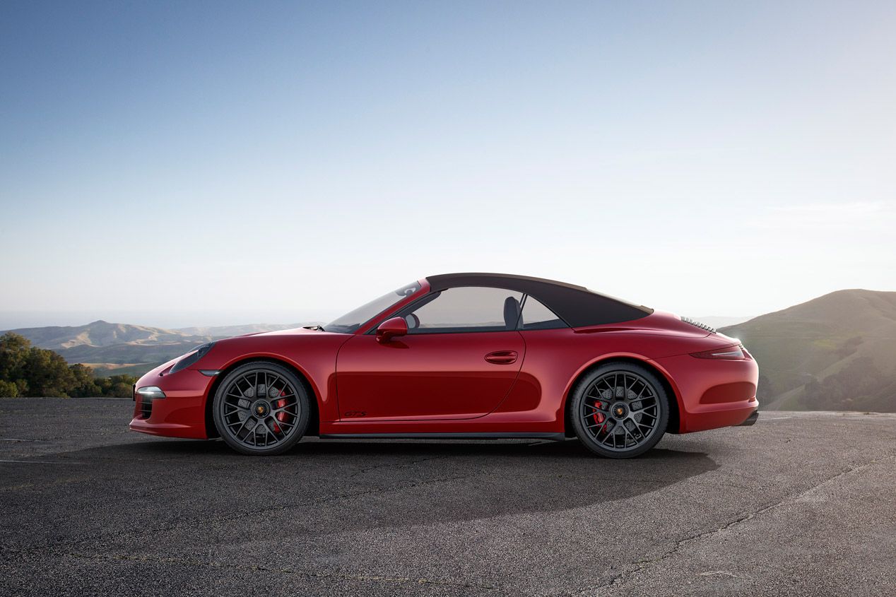 Contacto: Porsche 911 Carrera GTS