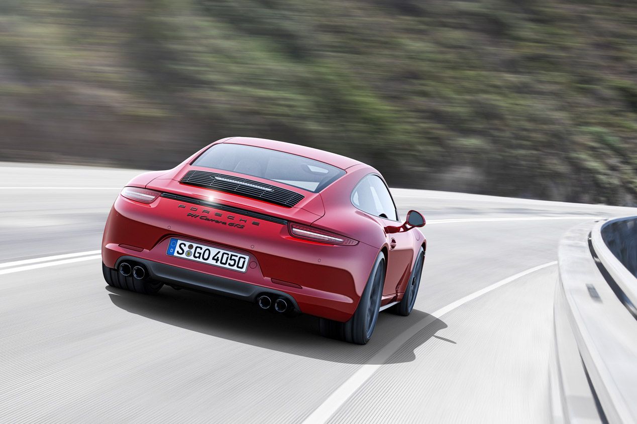 Contacto: Porsche 911 Carrera GTS