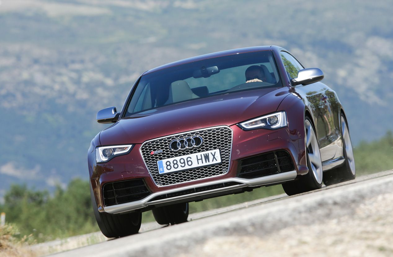 Comparativa: Audi RS5 vs. BMW M4