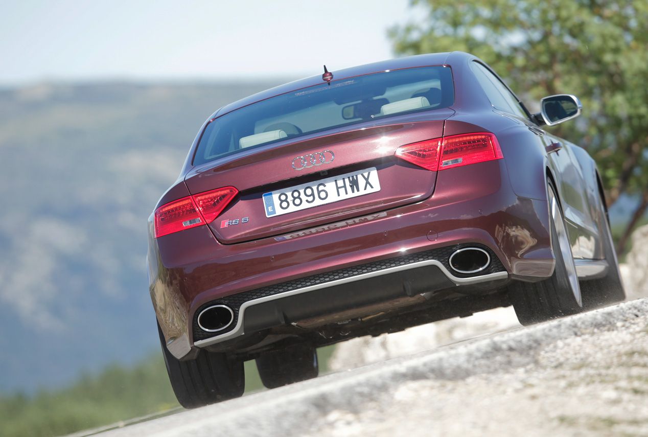 Comparativa: Audi RS5 vs. BMW M4