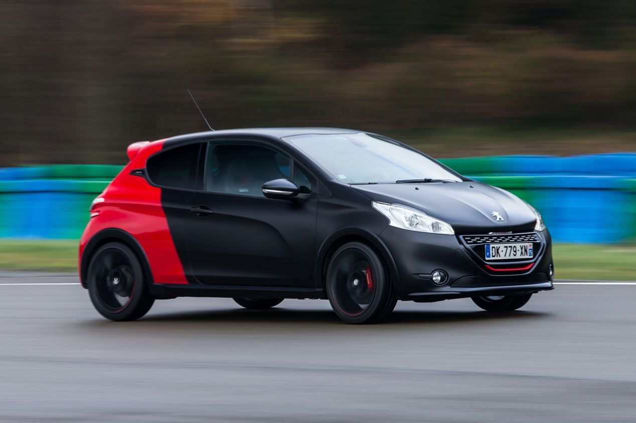 Contacto: Peugeot 208 GTI 30th, un GTI de altura