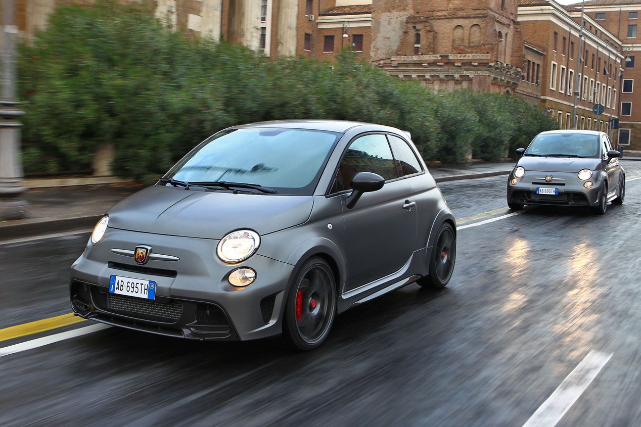 Contacto: Abarth 695 Biposto, el mejor coche del mundo