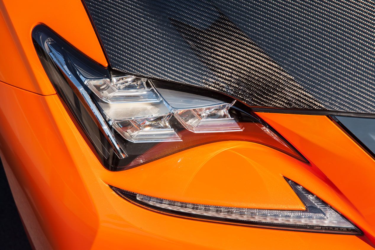 Contacto: Lexs RC F, sin complejos
