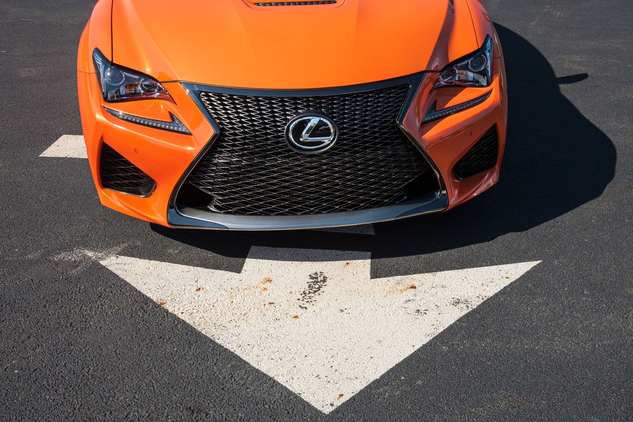 Contacto: Lexs RC F, sin complejos
