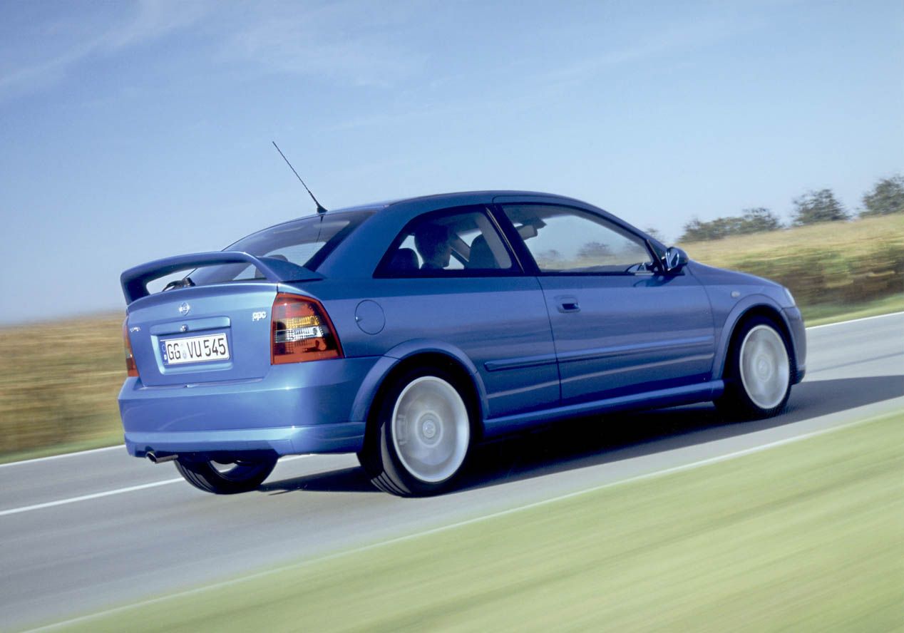 OPC: los Opel más potentes cumplen 15 años