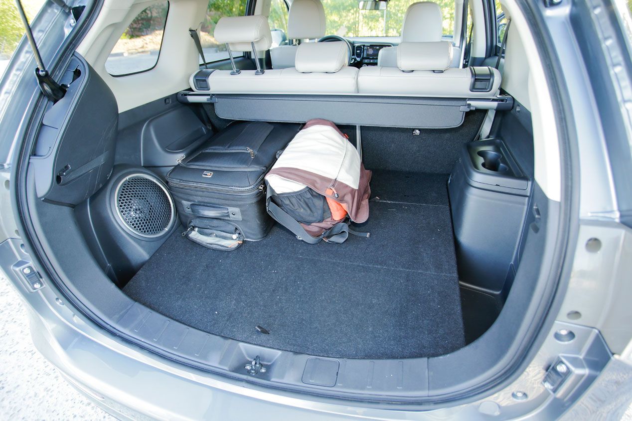 Prueba: Mitsubishi Outlander PHEV, el adelantado