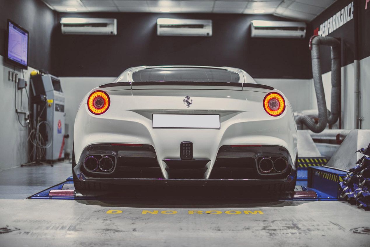 Ferrari F12 Berlinetta por PP-Performance