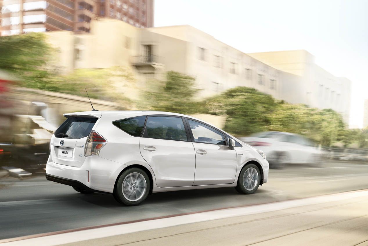 Toyota Prius  2015