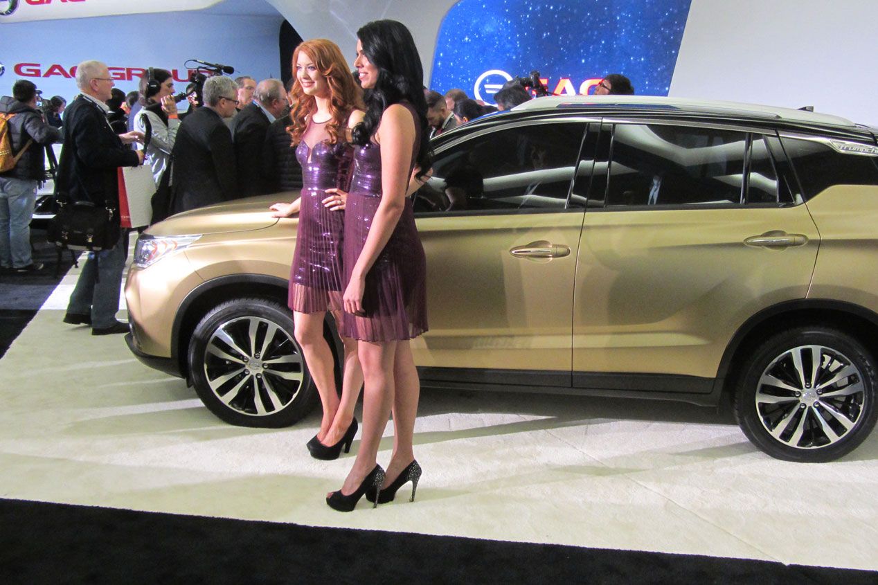 Las chicas más guapas del Salón de Detroit 2015