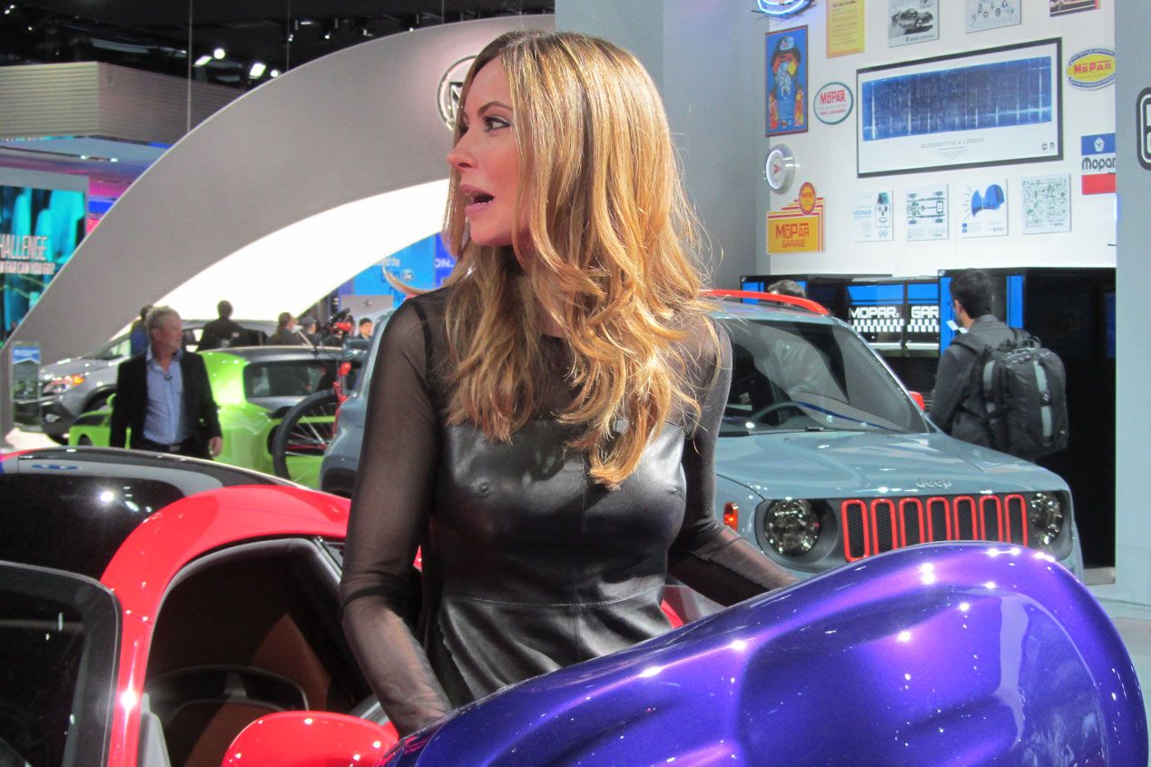 Las chicas más guapas del Salón de Detroit 2015