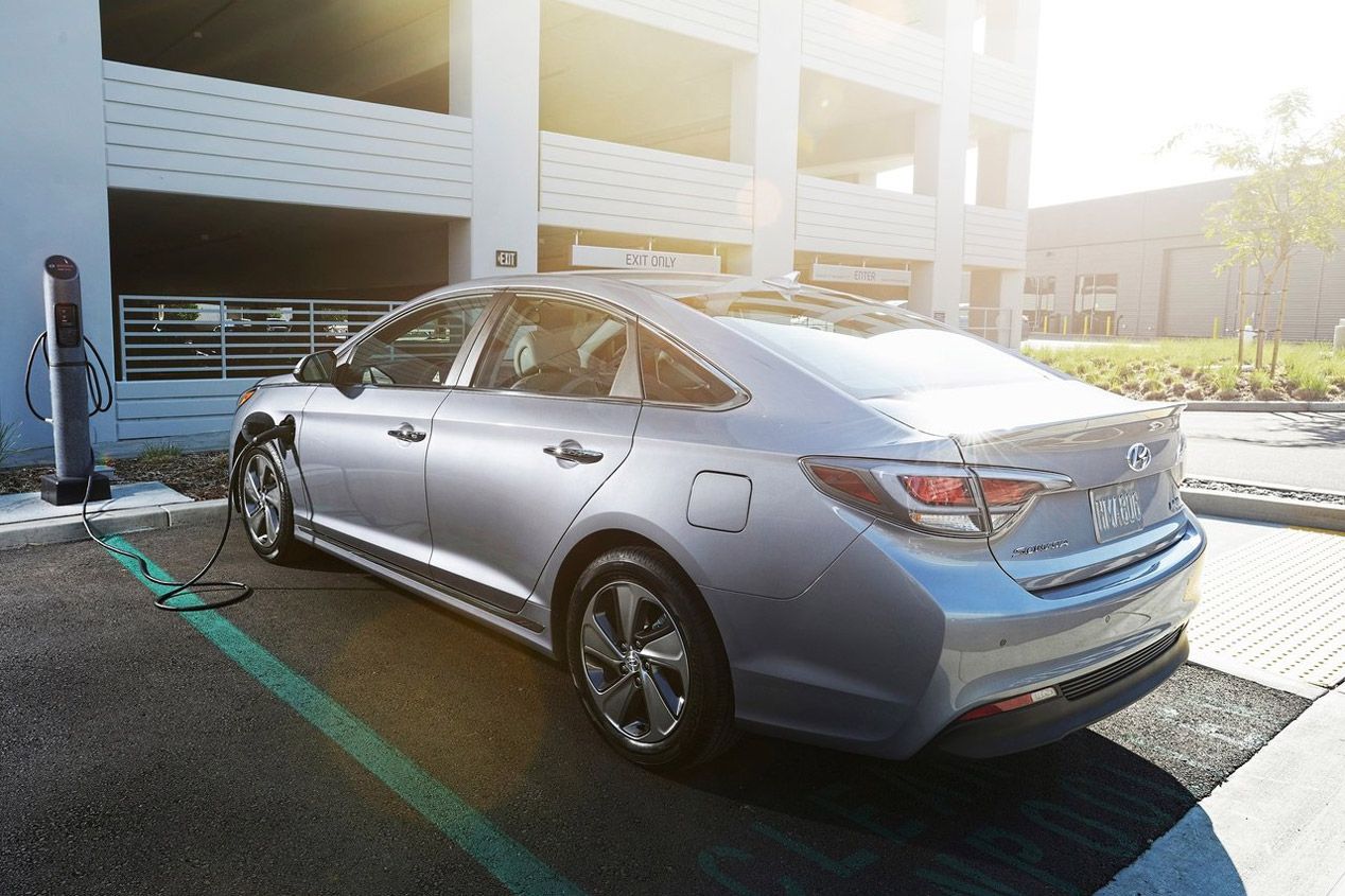 Hyundai Sonata Plug-in Hybrid