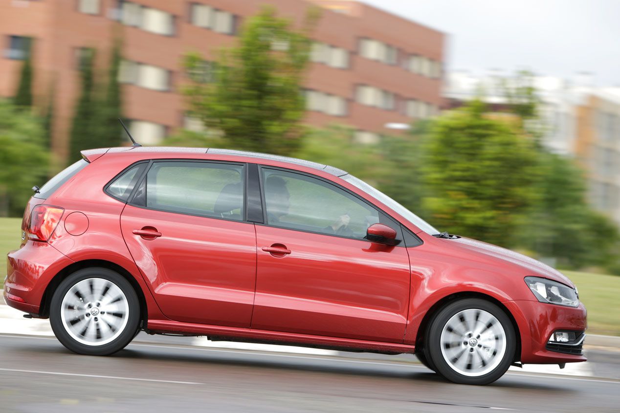 Los 10 coches más populares (de verdad) en España