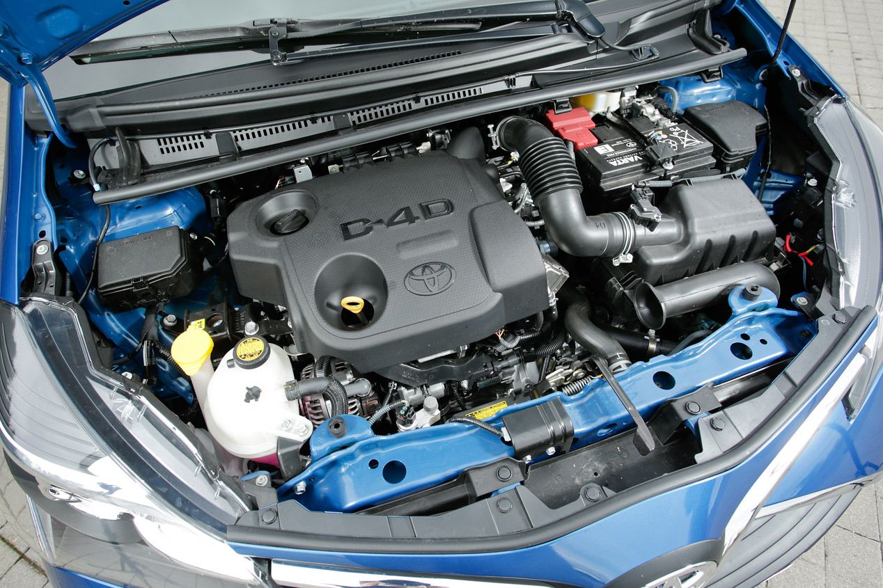 Comparativa: Peugeot 208 1.6 e-HDi vs Toyota Yaris 1.4 D-4D