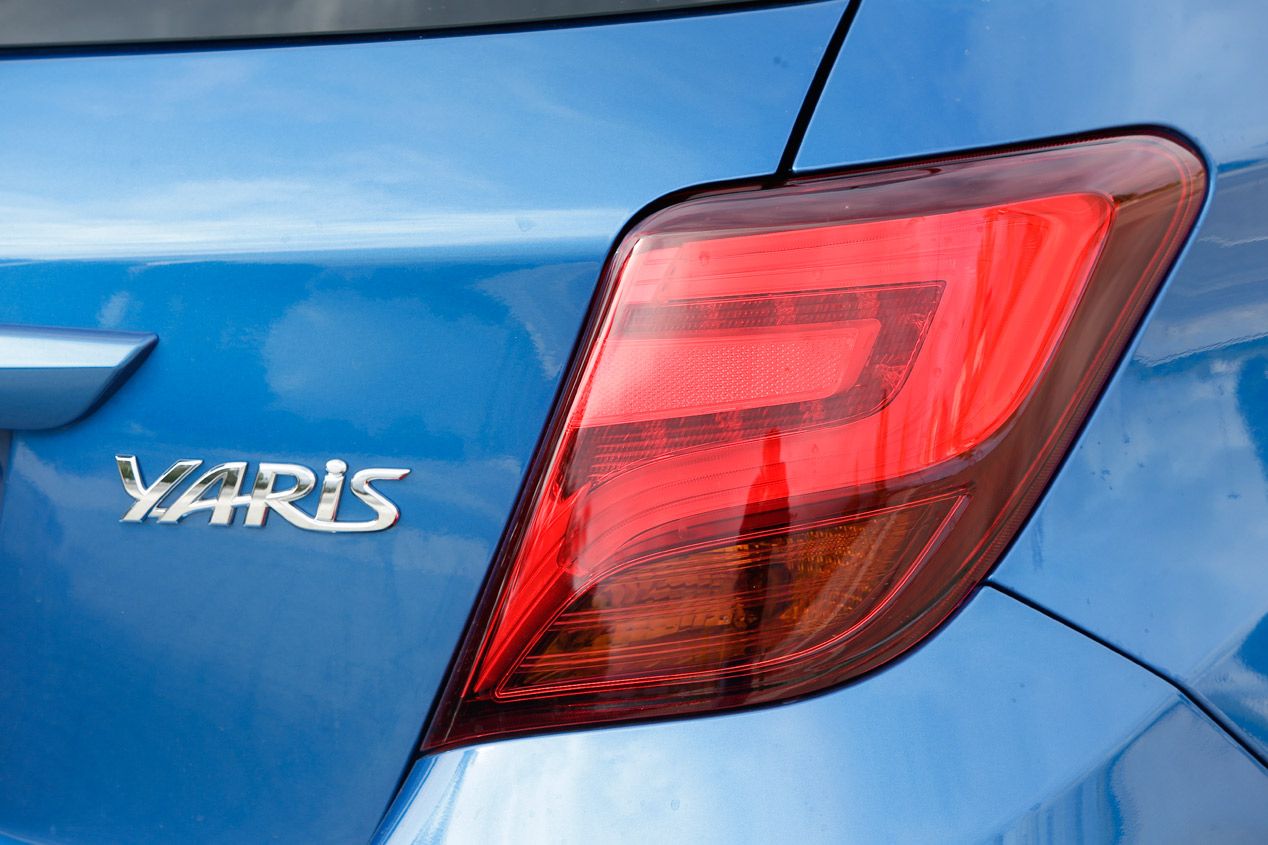Comparativa: Peugeot 208 1.6 e-HDi vs Toyota Yaris 1.4 D-4D
