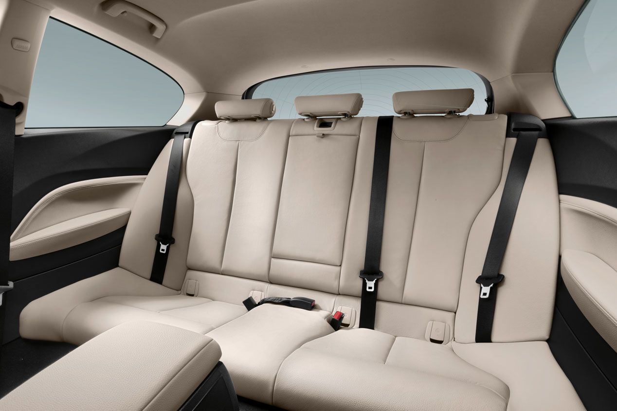 BMW Serie 1 2015, contraataque