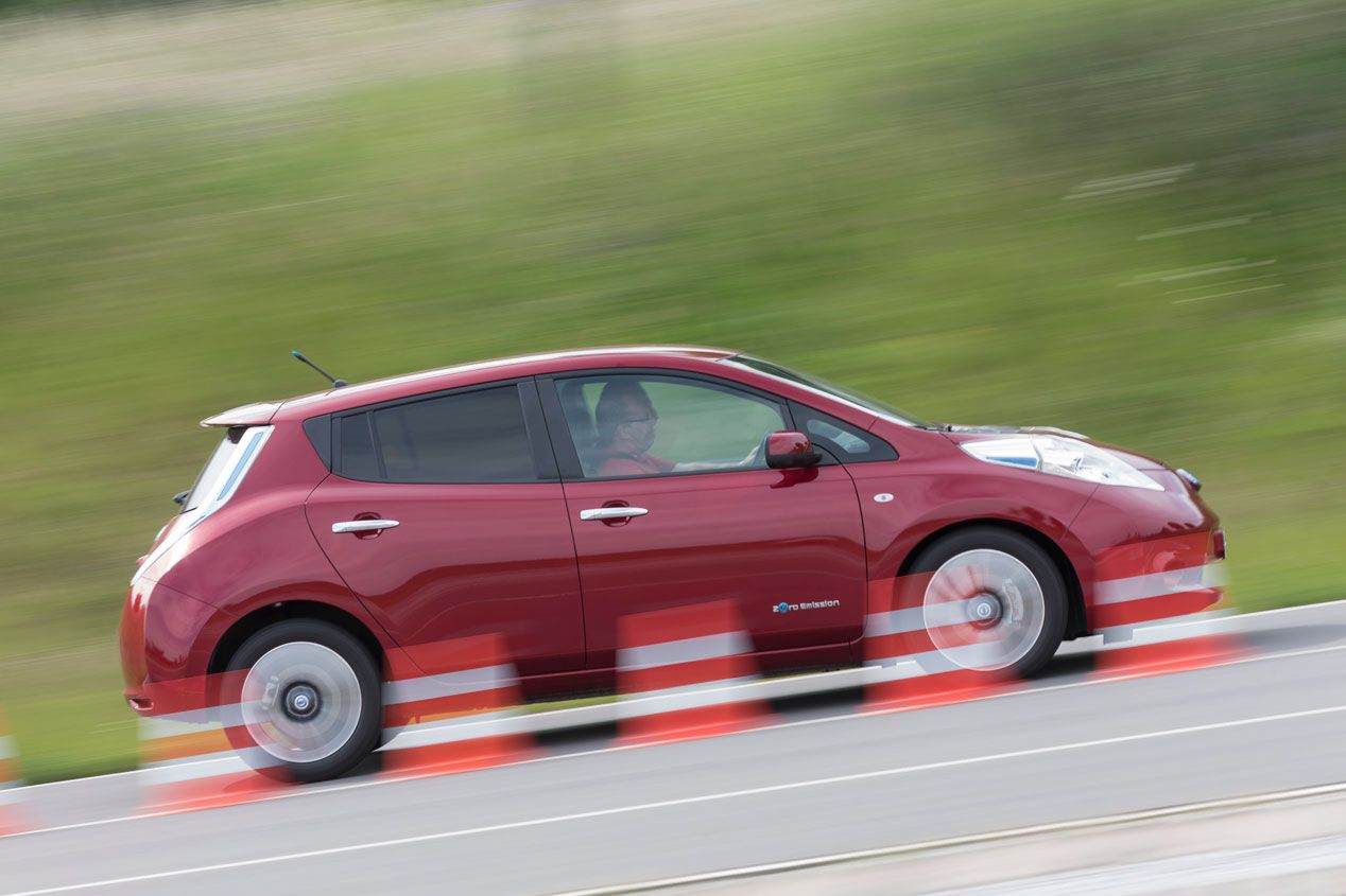 6 de los mejores coches eléctricos, al límite