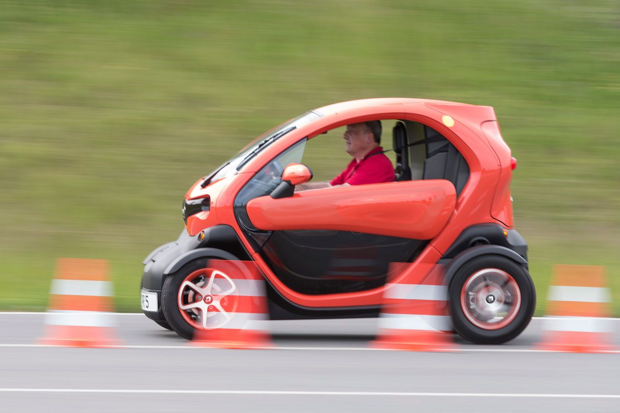 6 de los mejores coches eléctricos, al límite