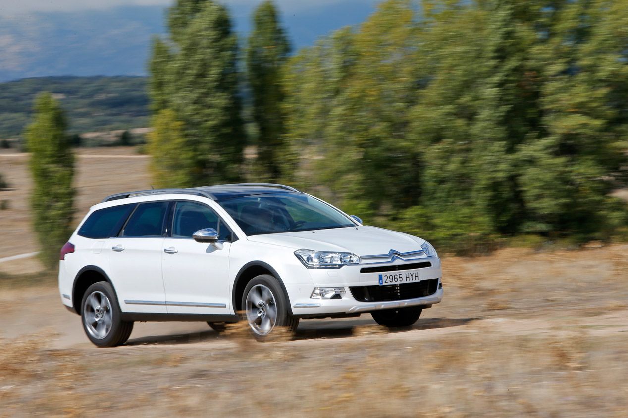 Comparativa: Citroën C5 HDI 160 Crosstourer vs Opel Insignia 2.0 CDTI 163 Country Tourer 4x4