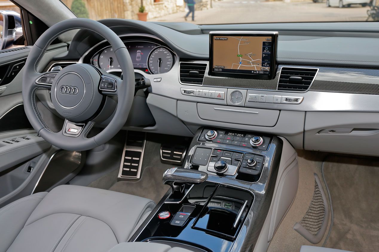 Prueba: Audi S8, señor deportivo