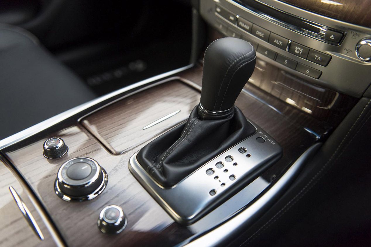 Nuevo Infiniti Q70 2015