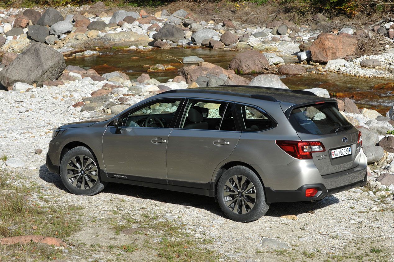 Contacto: Subaru Outback, aventurero con alma