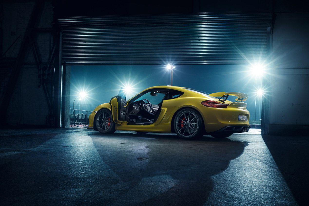 Porsche Cayman GT4
