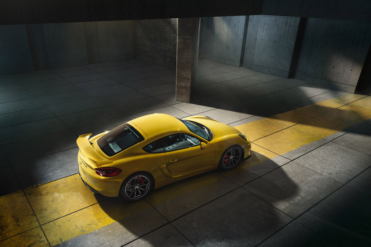 Porsche Cayman GT4