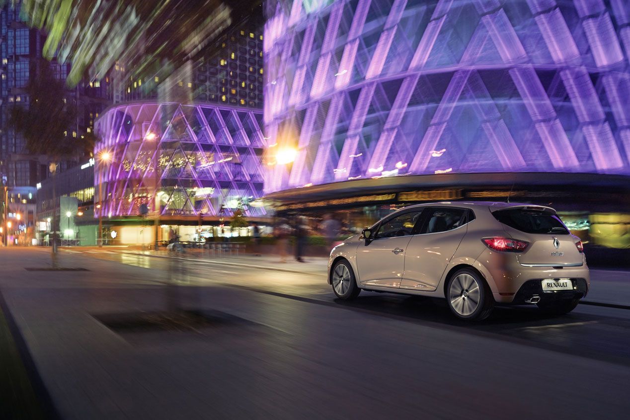 Renault Clio Initiale Paris