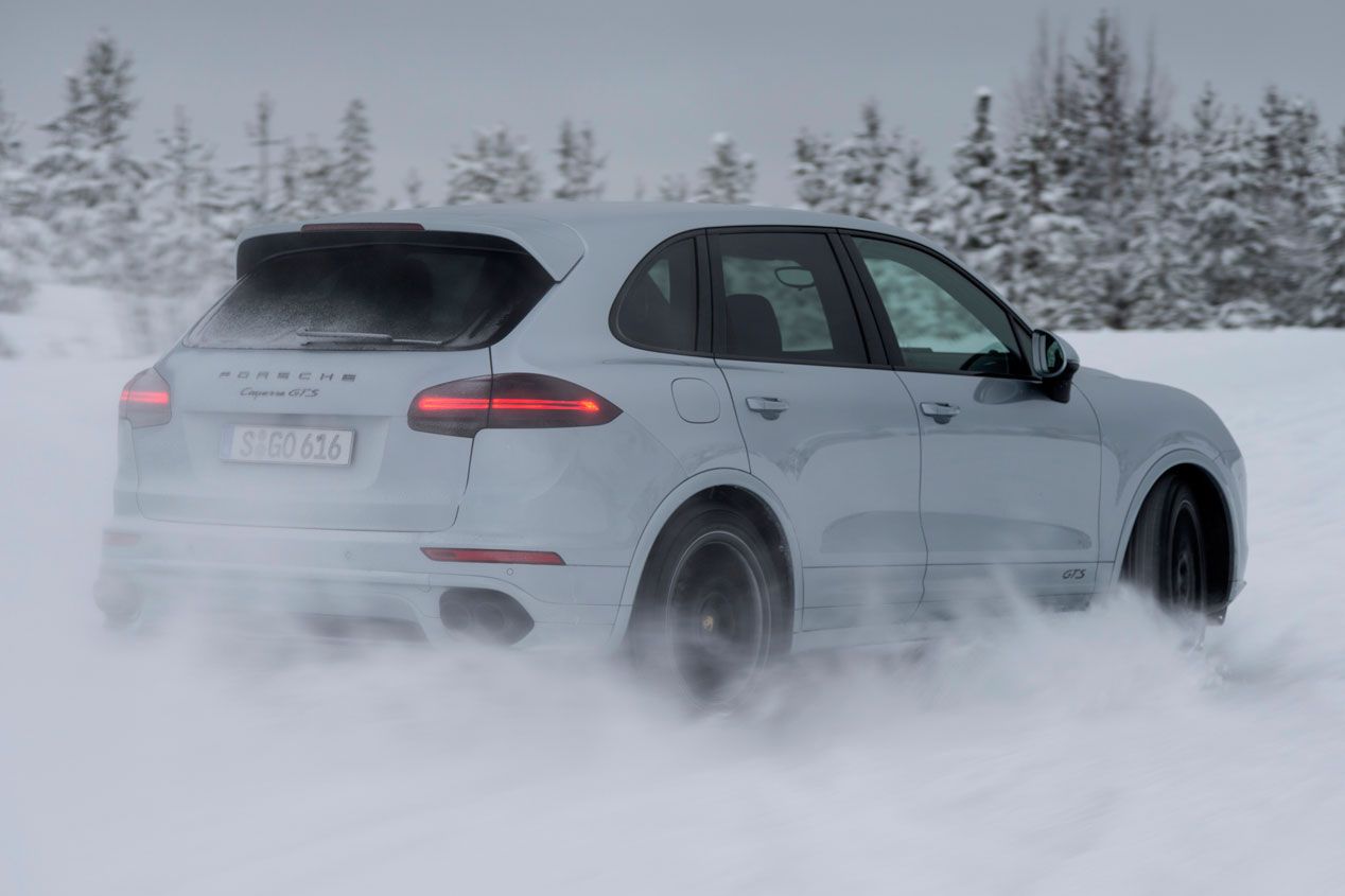 Contacto: Porsche Cayenne GTS, deportivo se escribe con GTS