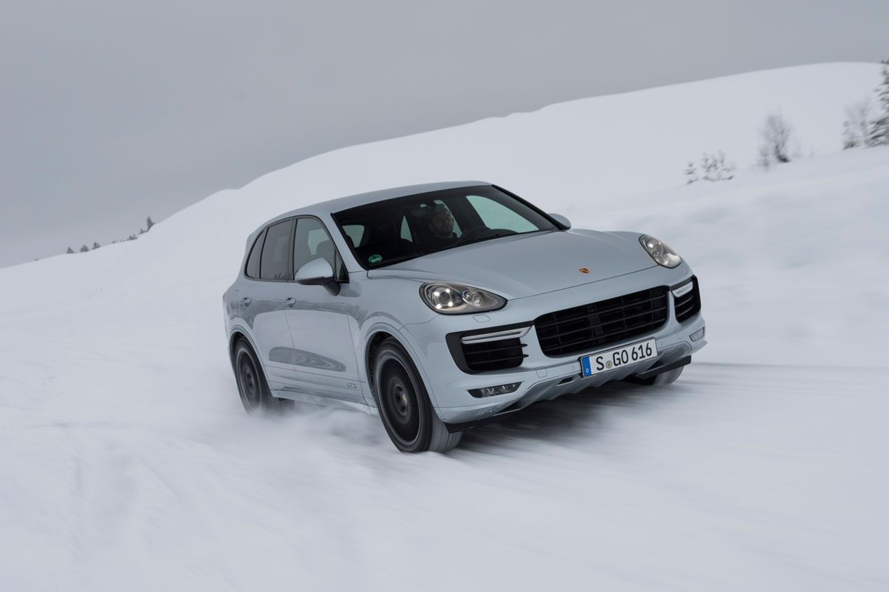 Contacto: Porsche Cayenne GTS, deportivo se escribe con GTS