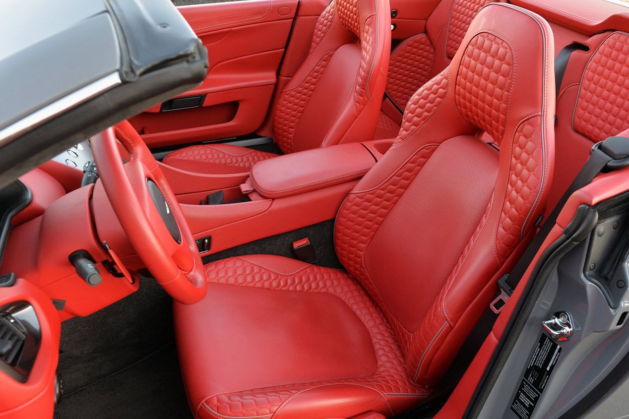 Aston Martin Vanquish Volante 2015
