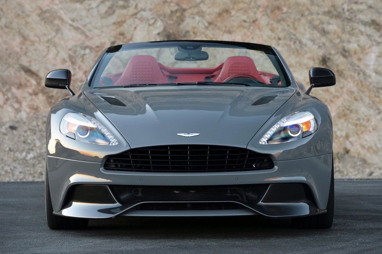 Aston Martin Vanquish Volante 2015