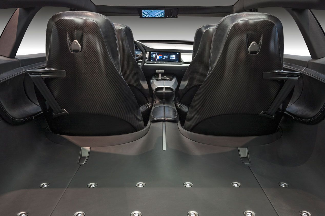 Kia Sportspace concept, familiar chic