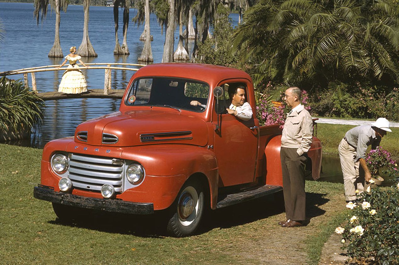 Los 10 coches vivos más veteranos