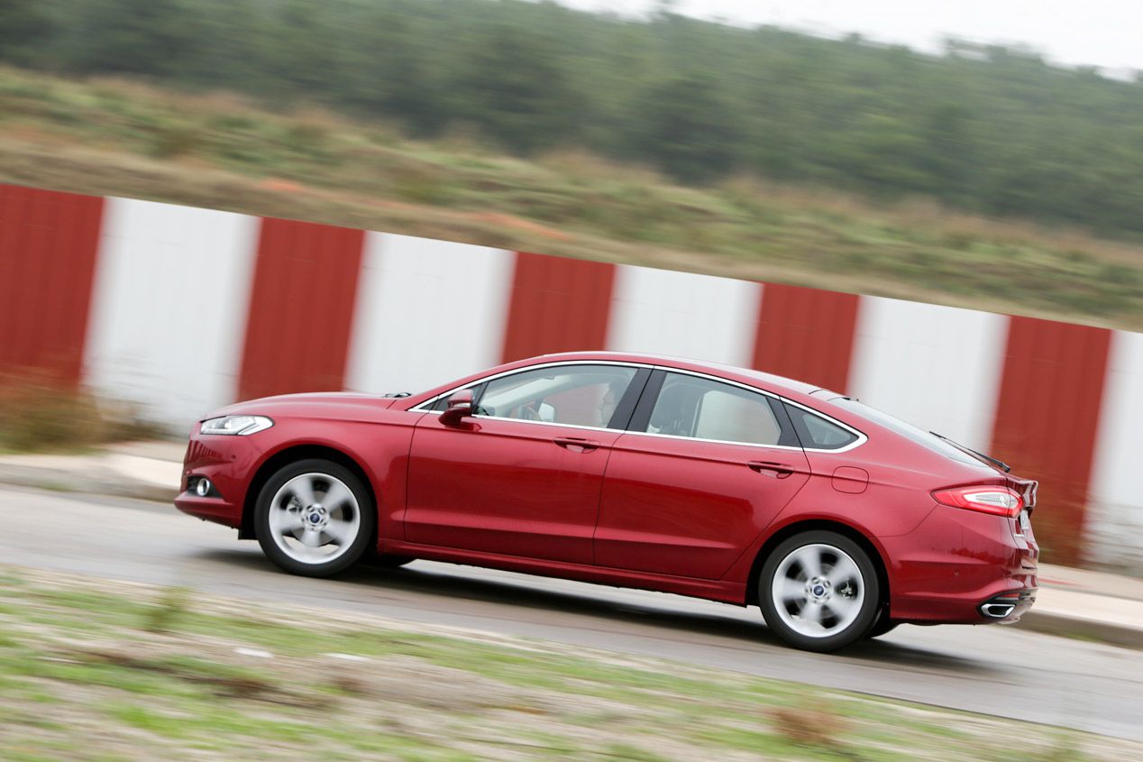 Prueba: Ford Mondeo 2.0 TDCi/180, de nota