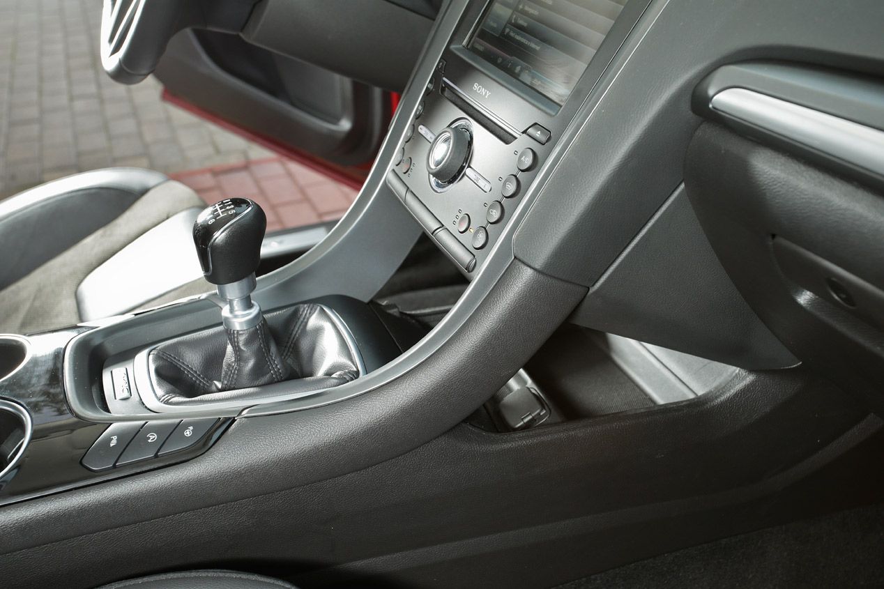 Prueba: Ford Mondeo 2.0 TDCi/180, de nota
