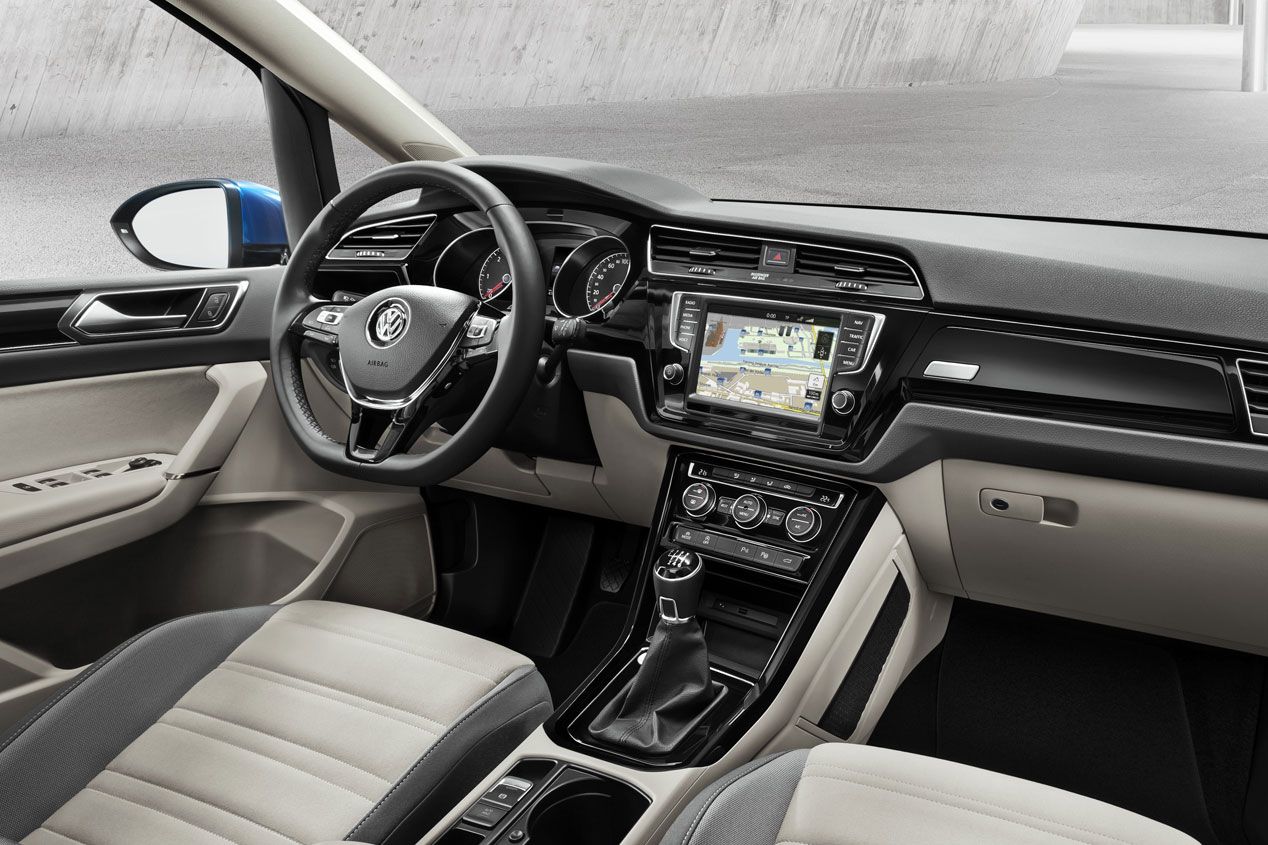 VW Touran 2015