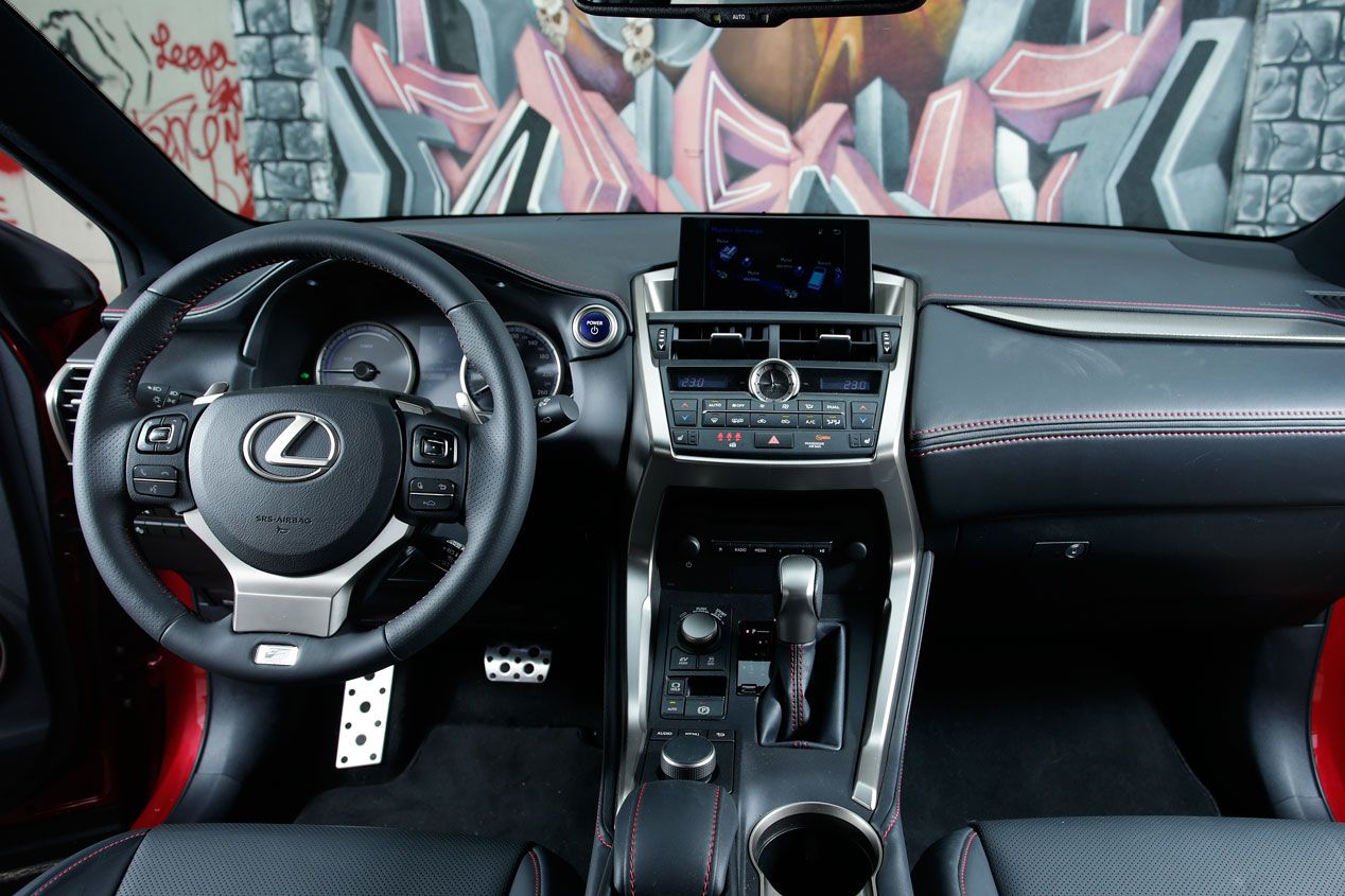 Prueba: Lexus NX 300h Sport, diseño y eficiencia entre los SUV