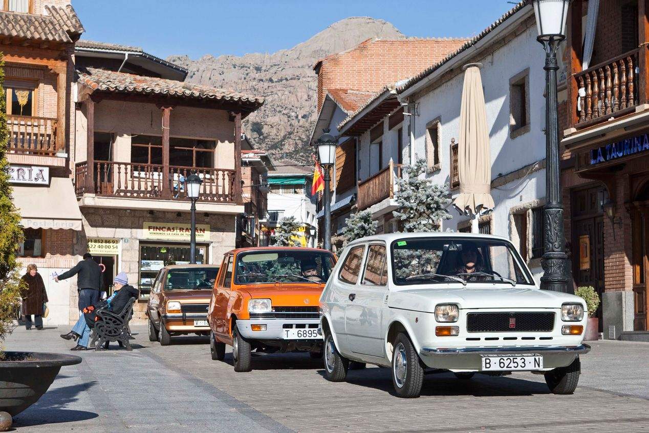 Seat 127, Renault 5 y Ford Fiesta: sensacional cartel