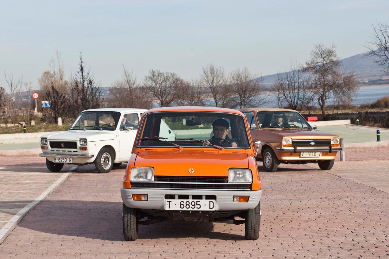 Seat 127, Renault 5 y Ford Fiesta: sensacional cartel