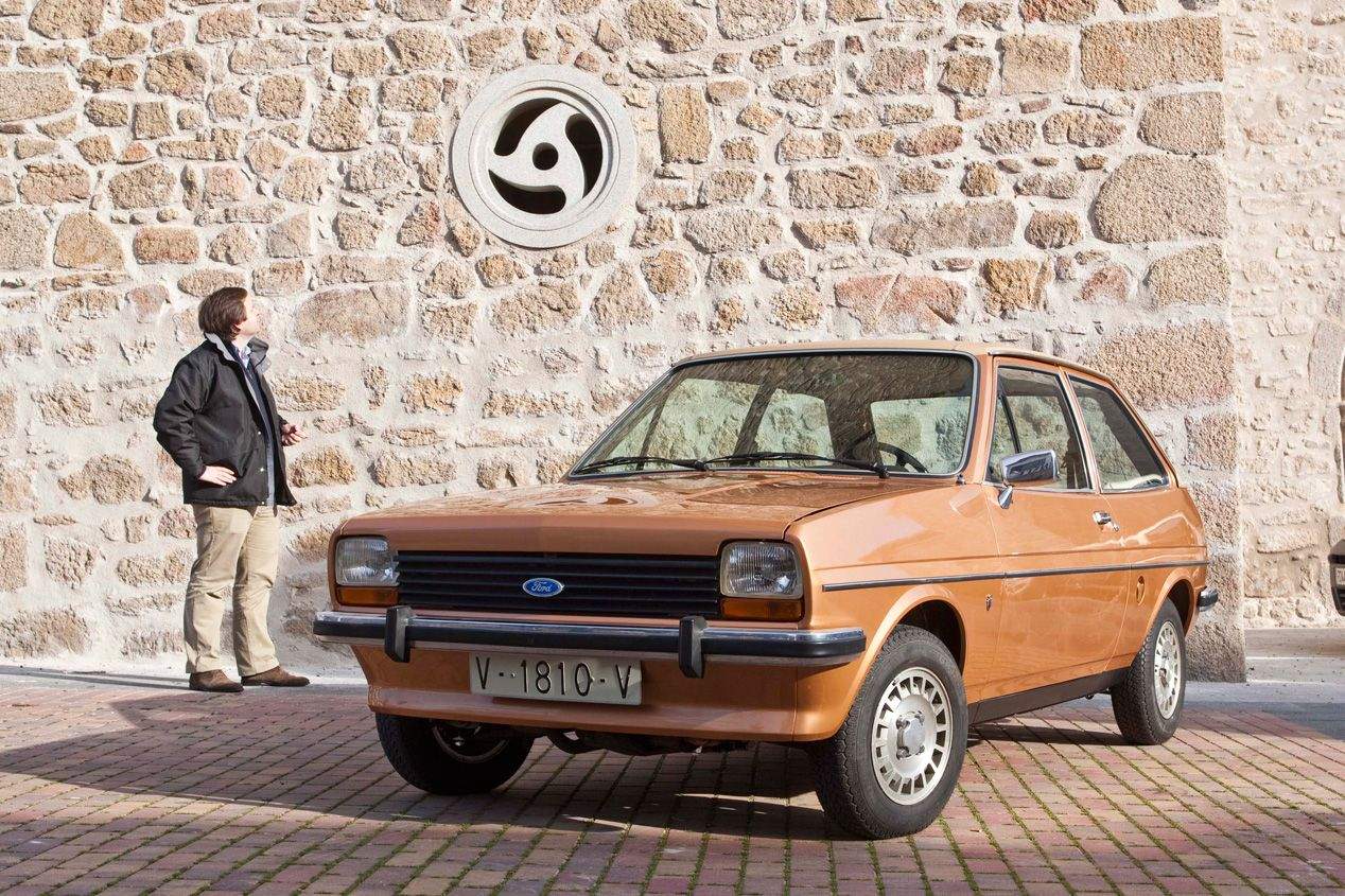 Seat 127, Renault 5 y Ford Fiesta: sensacional cartel