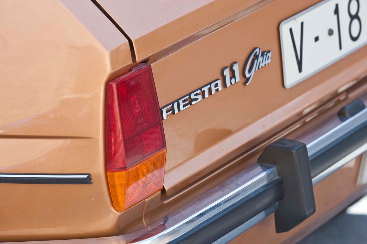Seat 127, Renault 5 y Ford Fiesta: sensacional cartel