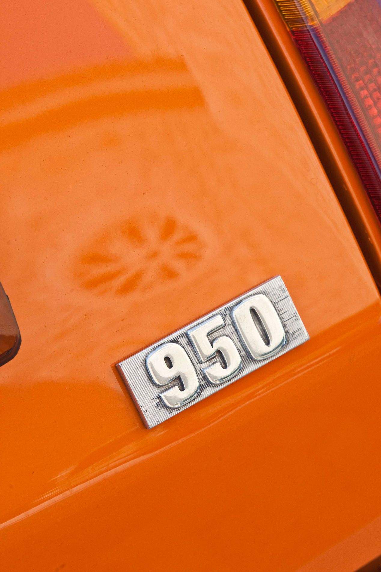 Seat 127, Renault 5 y Ford Fiesta: sensacional cartel