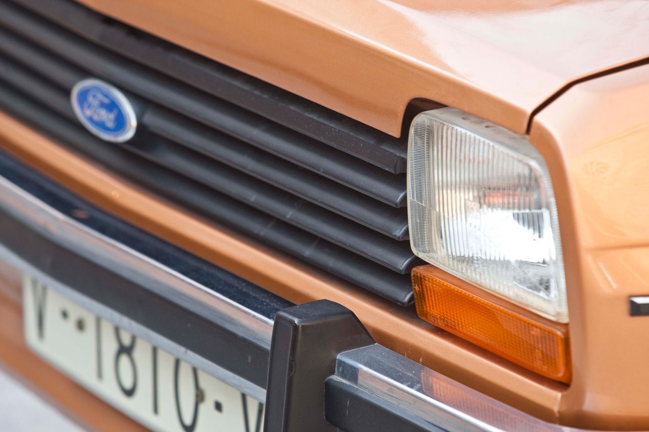 Seat 127, Renault 5 y Ford Fiesta: sensacional cartel