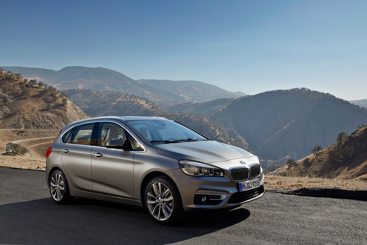 BMW Serie 2 Active Tourer, finalista del Car of The Year 2015