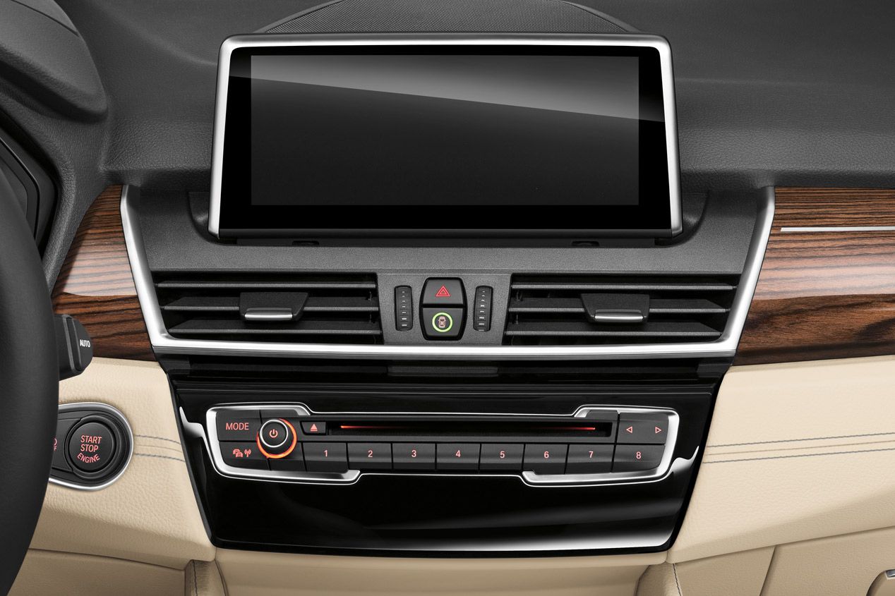 BMW Serie 2 Active Tourer, finalista del Car of The Year 2015