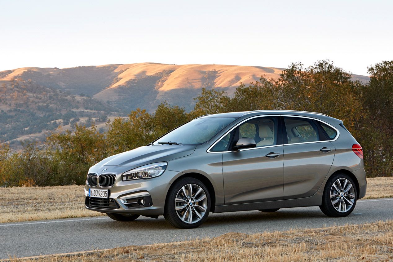 BMW Serie 2 Active Tourer, finalista del Car of The Year 2015