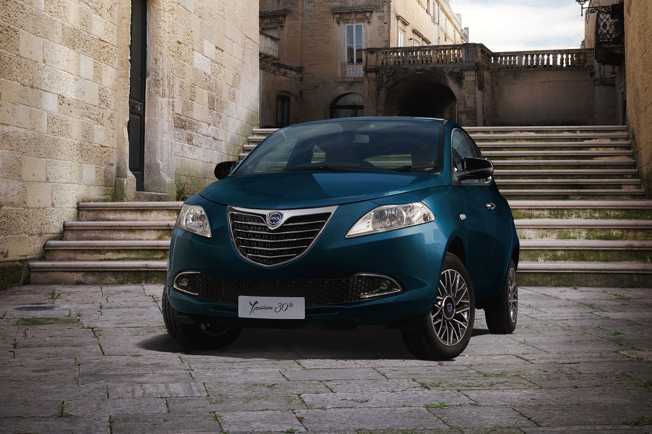 Lancia Ypsilon 30 Aniversario y Elle