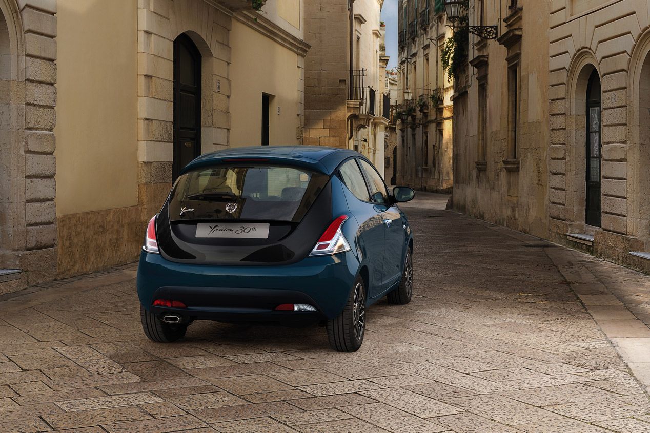 Lancia Ypsilon 30 Aniversario y Elle