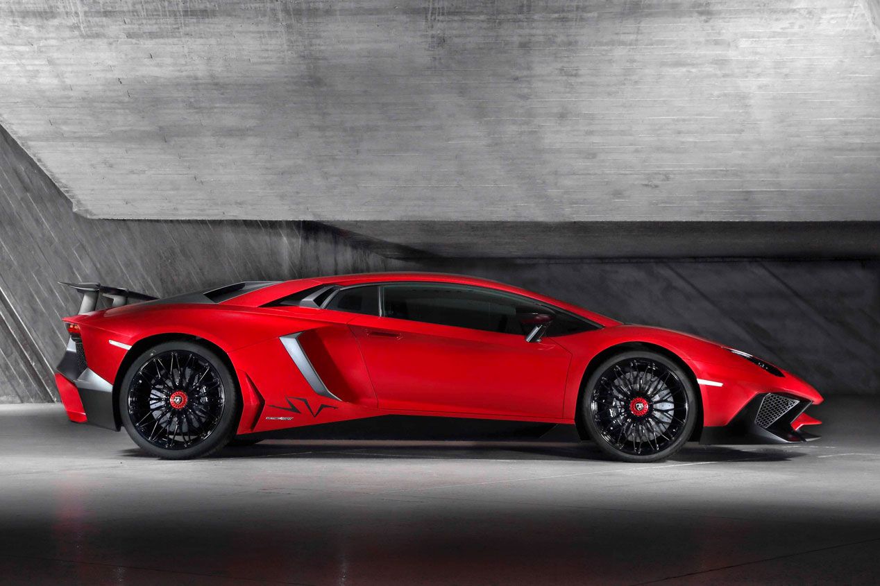 Lamborghini Aventador LP 750-4 Superveloce